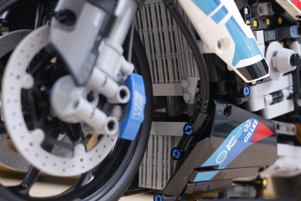 LEGO Technic 42130 BMW M 1000 RR review 16 1024x683