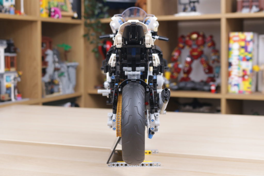 LEGO Technic 42130 BMW M 1000 RR review 7 1024x683