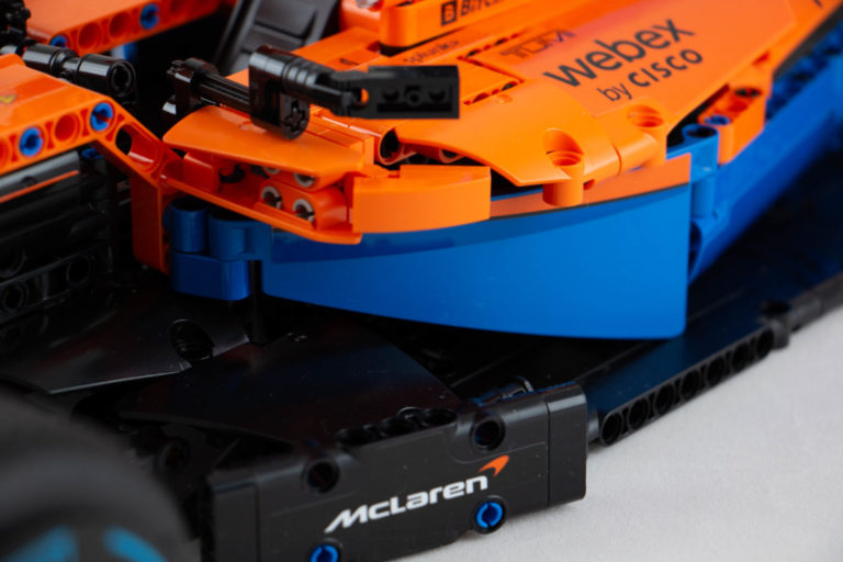 LEGO Technic 42141 McLaren Formula 1 Race Car full review