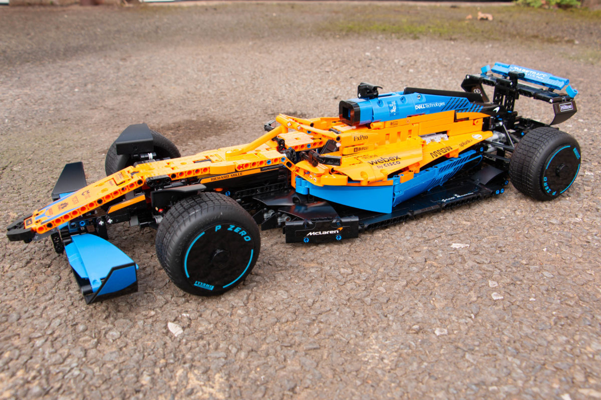 LEGO® Technic review: 42141 McLaren Formula 1™ Race Car