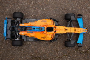 LEGO Technic 42141 McLaren Formula 1 Race Car full review