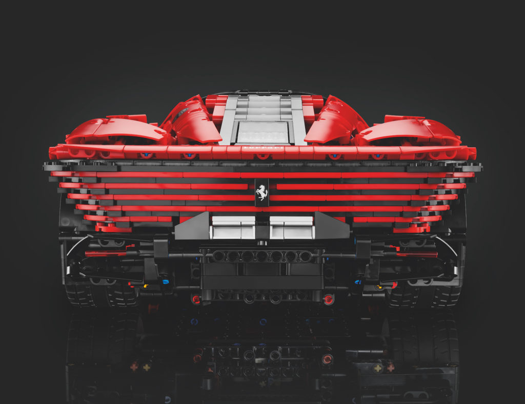 LEGO Technic 42143 Ferrari Daytona SP3 7