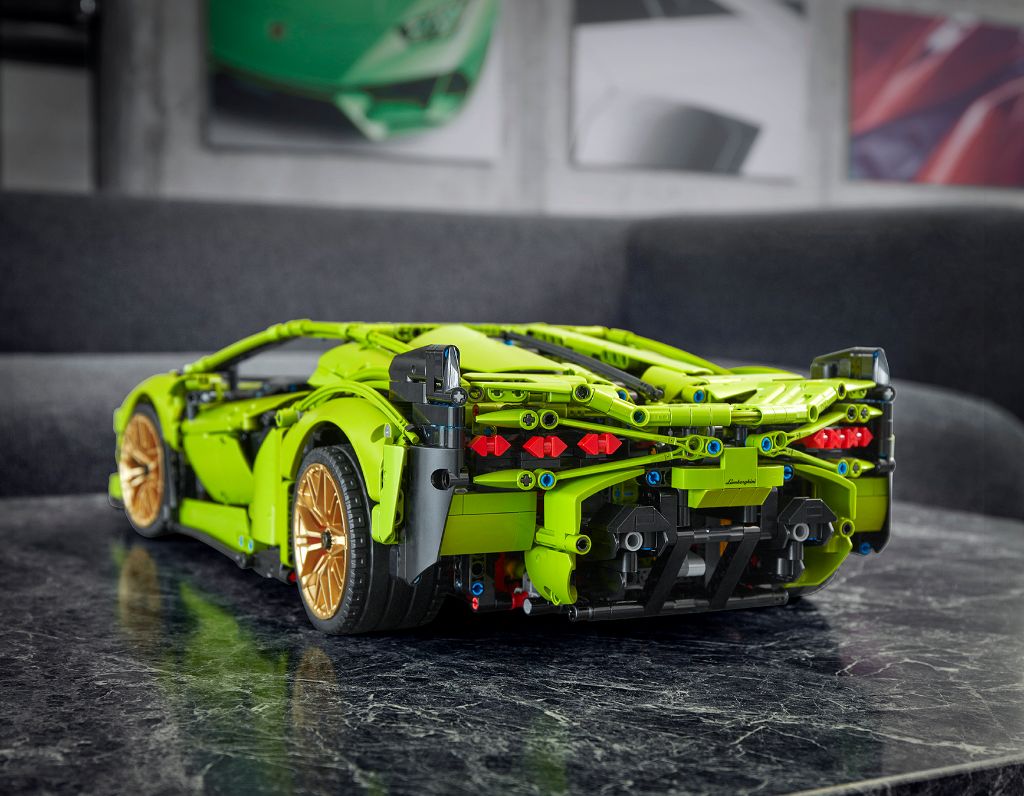 LEGO Technic Lamborghini Sián FKP 37 22