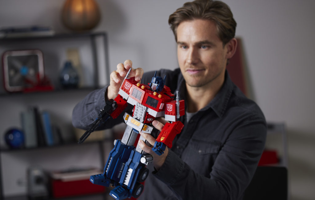 LEGO Transformers 10302 Optimus Prime 5