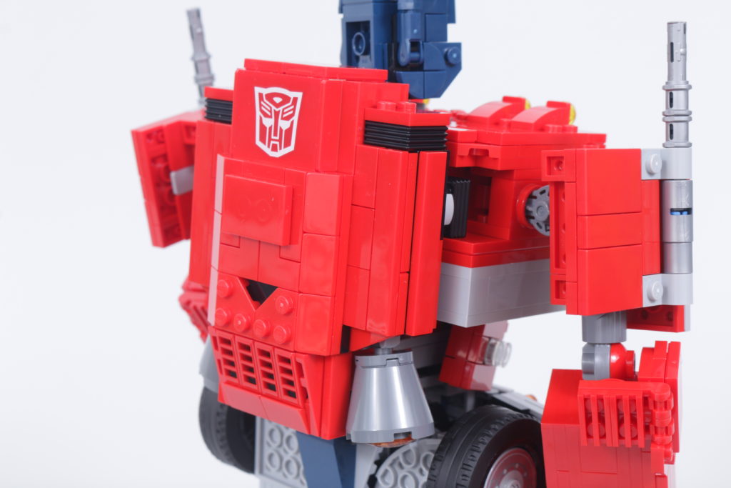 LEGO Transformers 10302 Optimus Prime review 26
