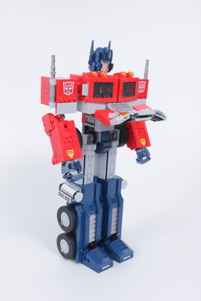 LEGO Transformers 10302 Optimus Prime review 32