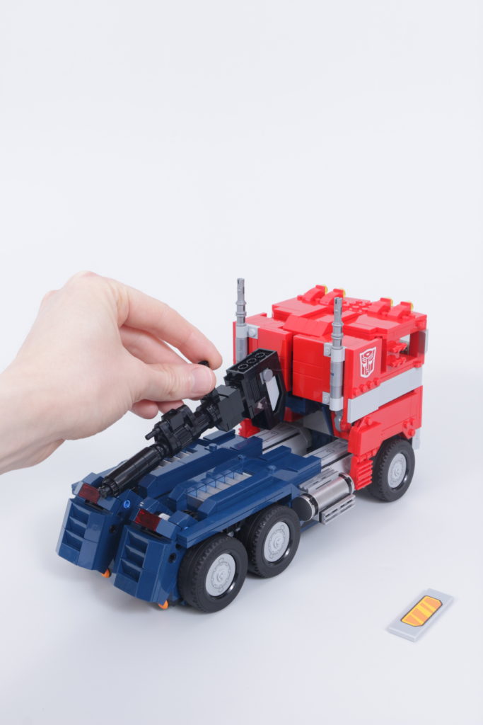 LEGO Transformers 10302 Optimus Prime review 40