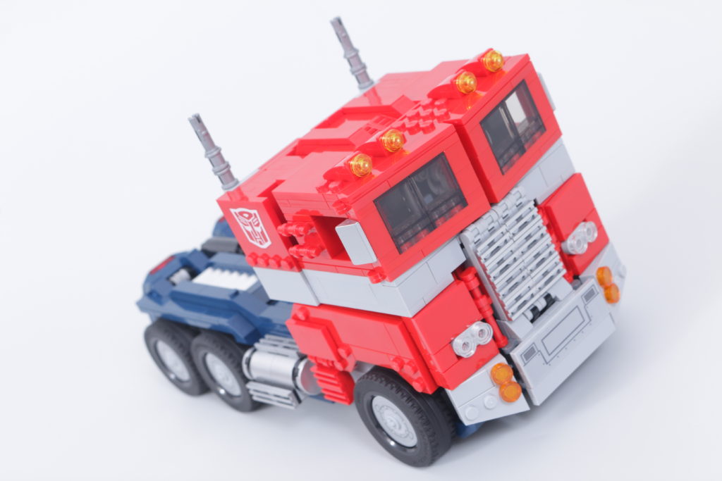 LEGO Transformers 10302 Optimus Prime review 43