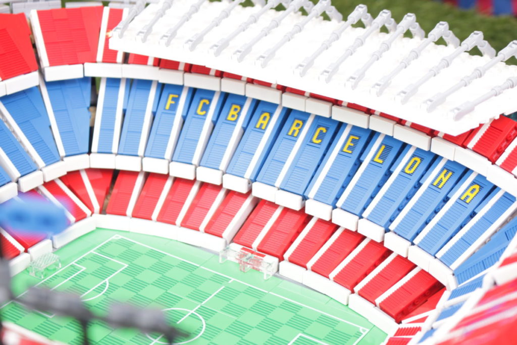 LEGO for Adults 10284 Camp Nou &ndash; FC Barcelona review 27 1024x683
