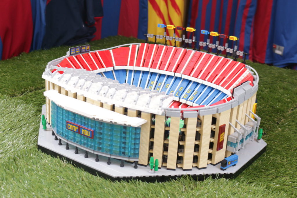LEGO for Adults 10284 Camp Nou &ndash; FC Barcelona review 3 1024x683