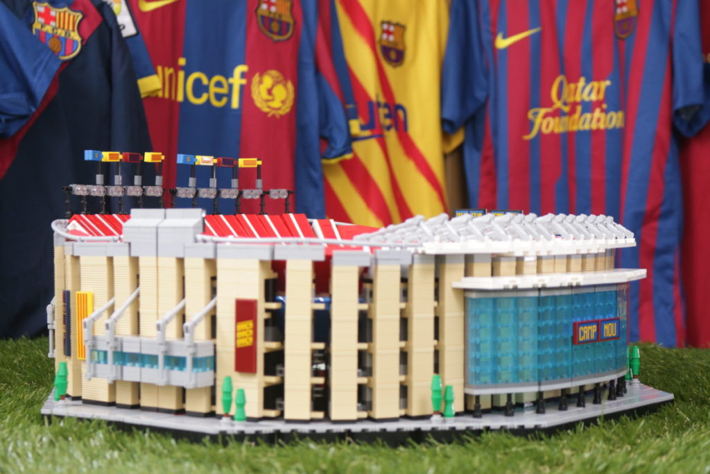 LEGO for Adults 10284 Camp Nou &ndash; FC Barcelona review 7 1024x683