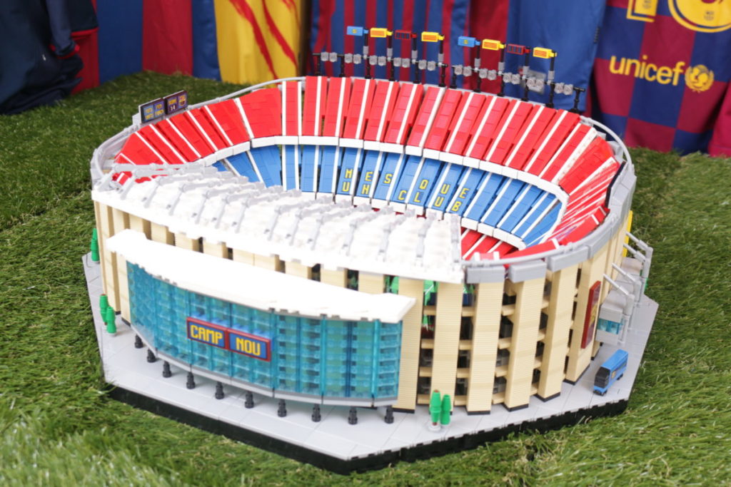 LEGO for Adults 10284 Camp Nou – FC Barcelona review 2
