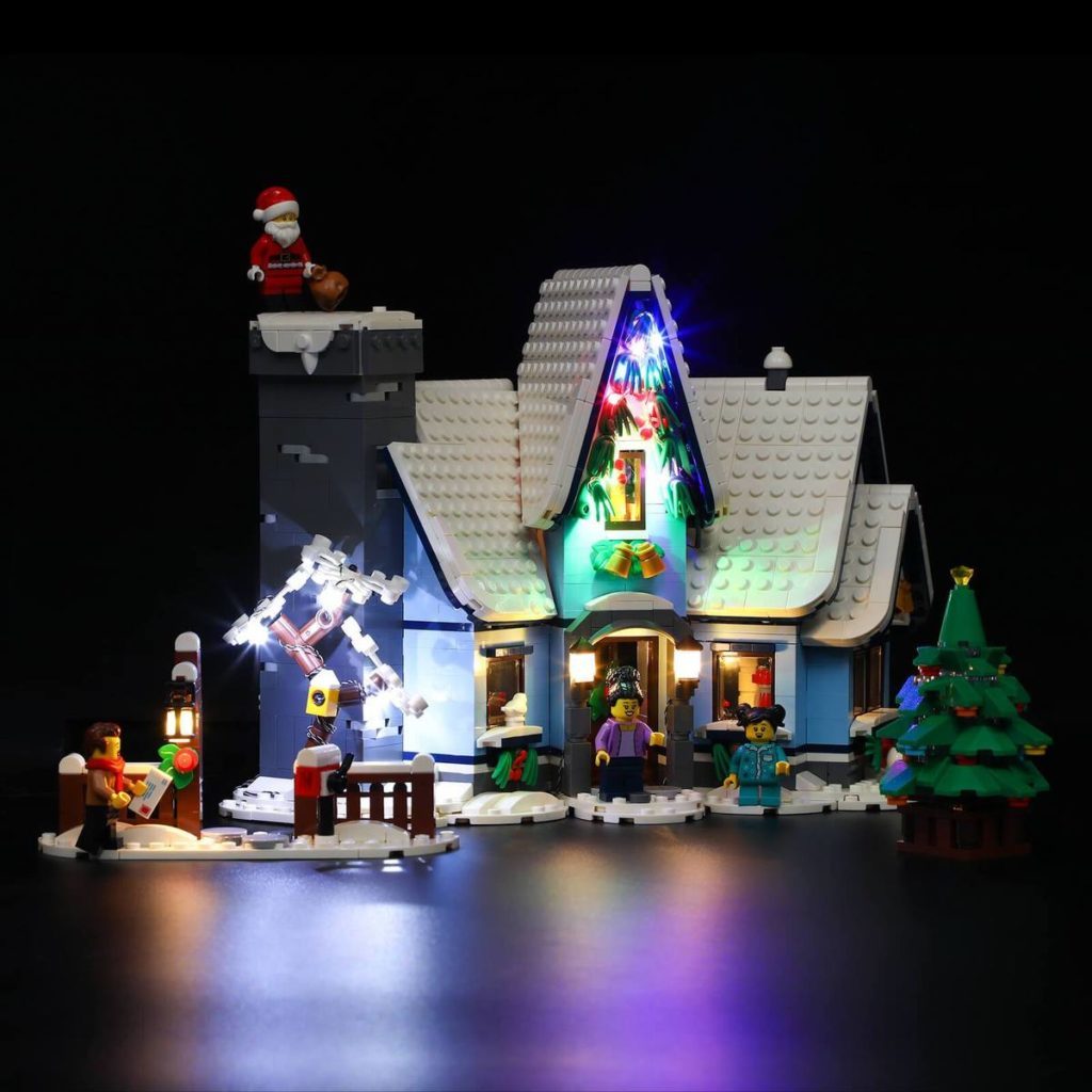 LEGO for Adults 10293 Santas Visit Lightailing