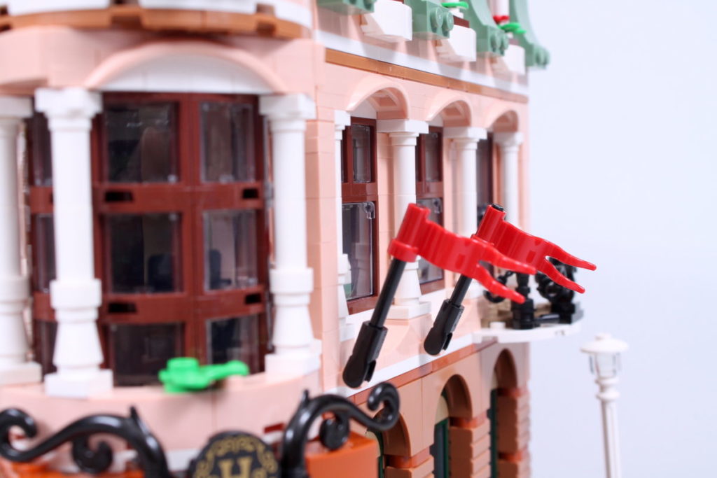 LEGO for Adults 10297 Boutique Hotel review 47