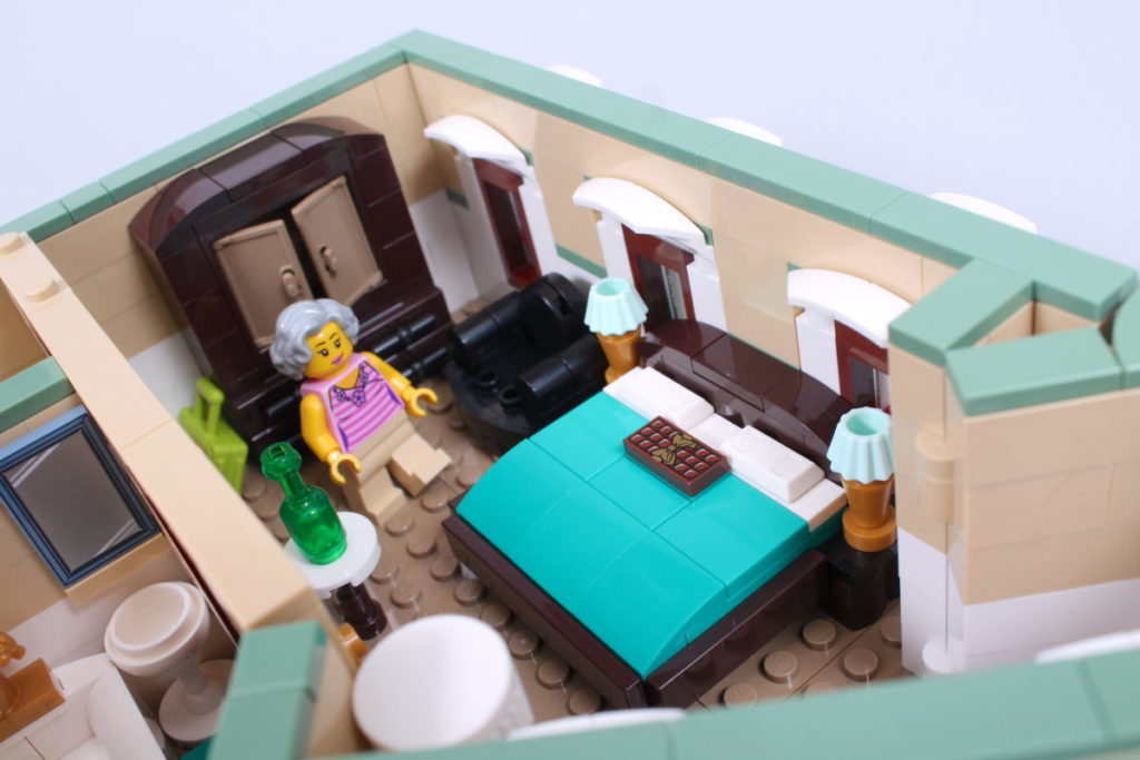 LEGO for Adults 10297 Boutique Hotel review 52