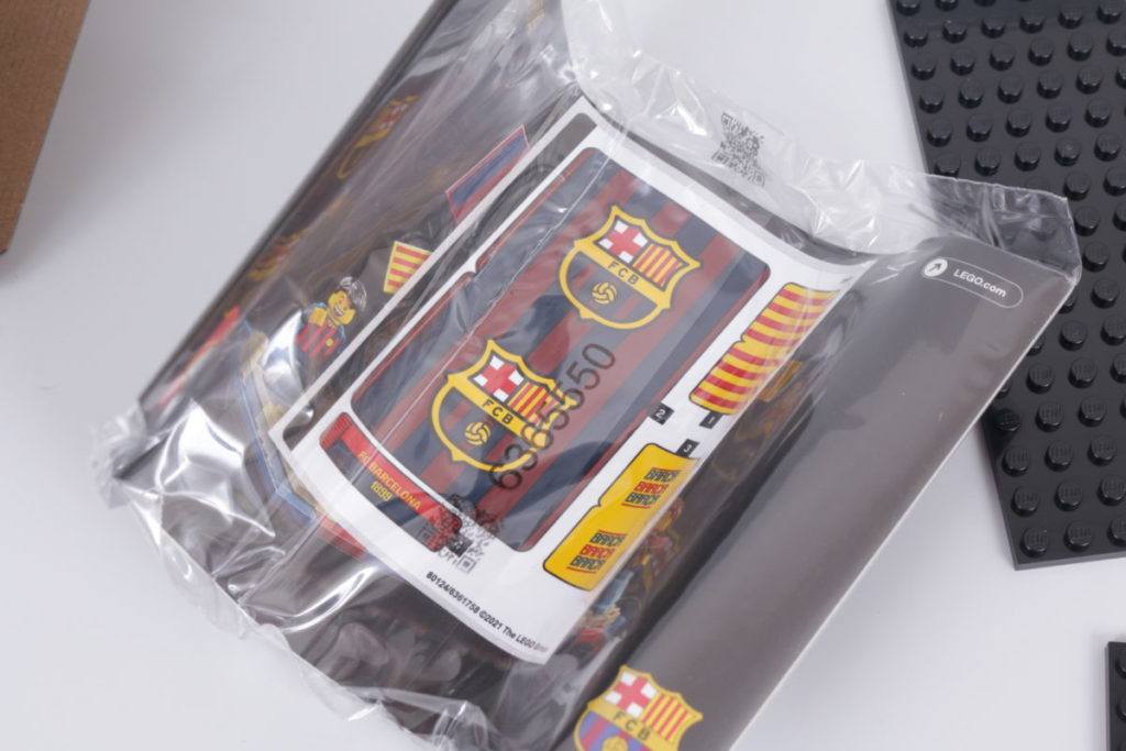 LEGO for Adults 40485 FC Barcelona Celebration gift with purchase review 8 1024x683