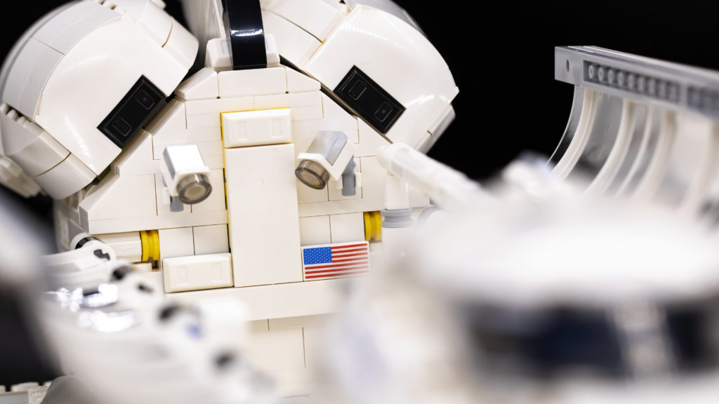 Lego Creator Expert 10283 NASA Space Shuttle Discovery 68