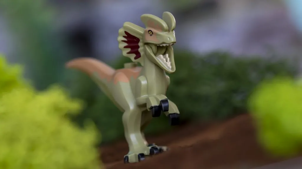 Lego Jurassic World 双脊龙在松散的评论