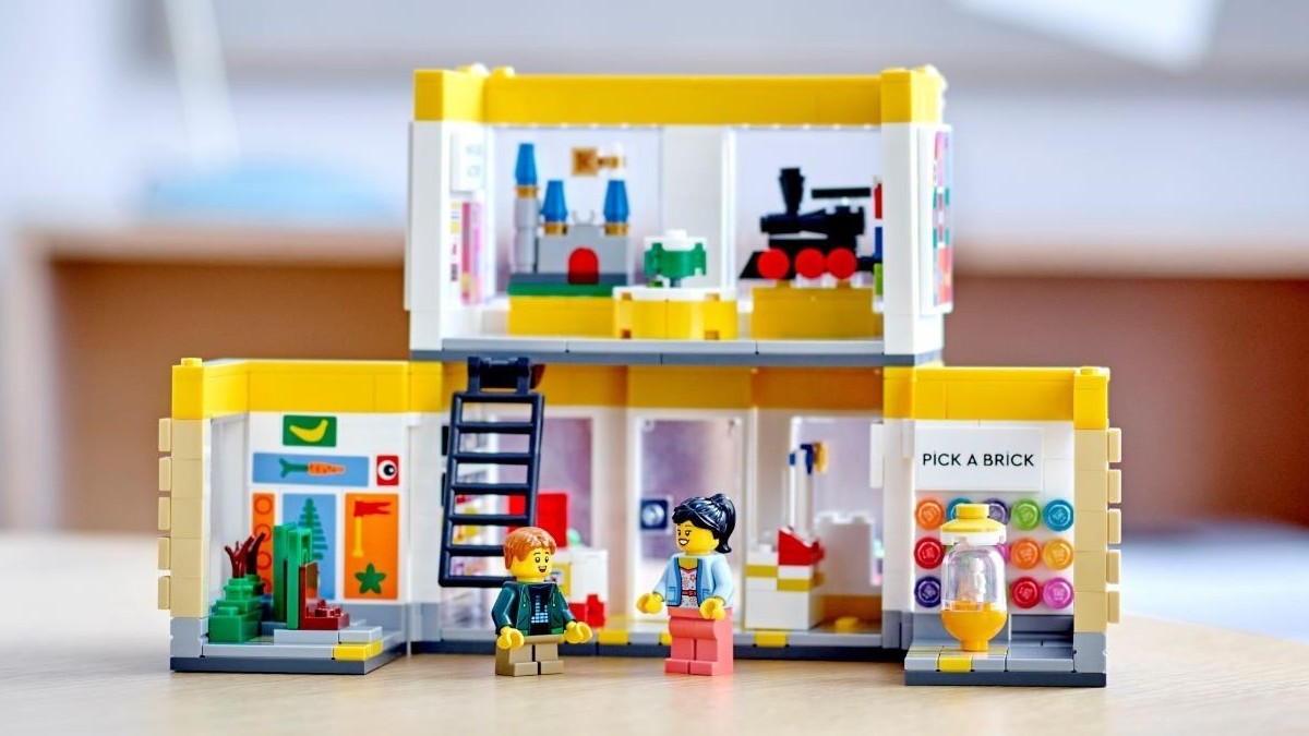 There are now two new LEGO brand store for