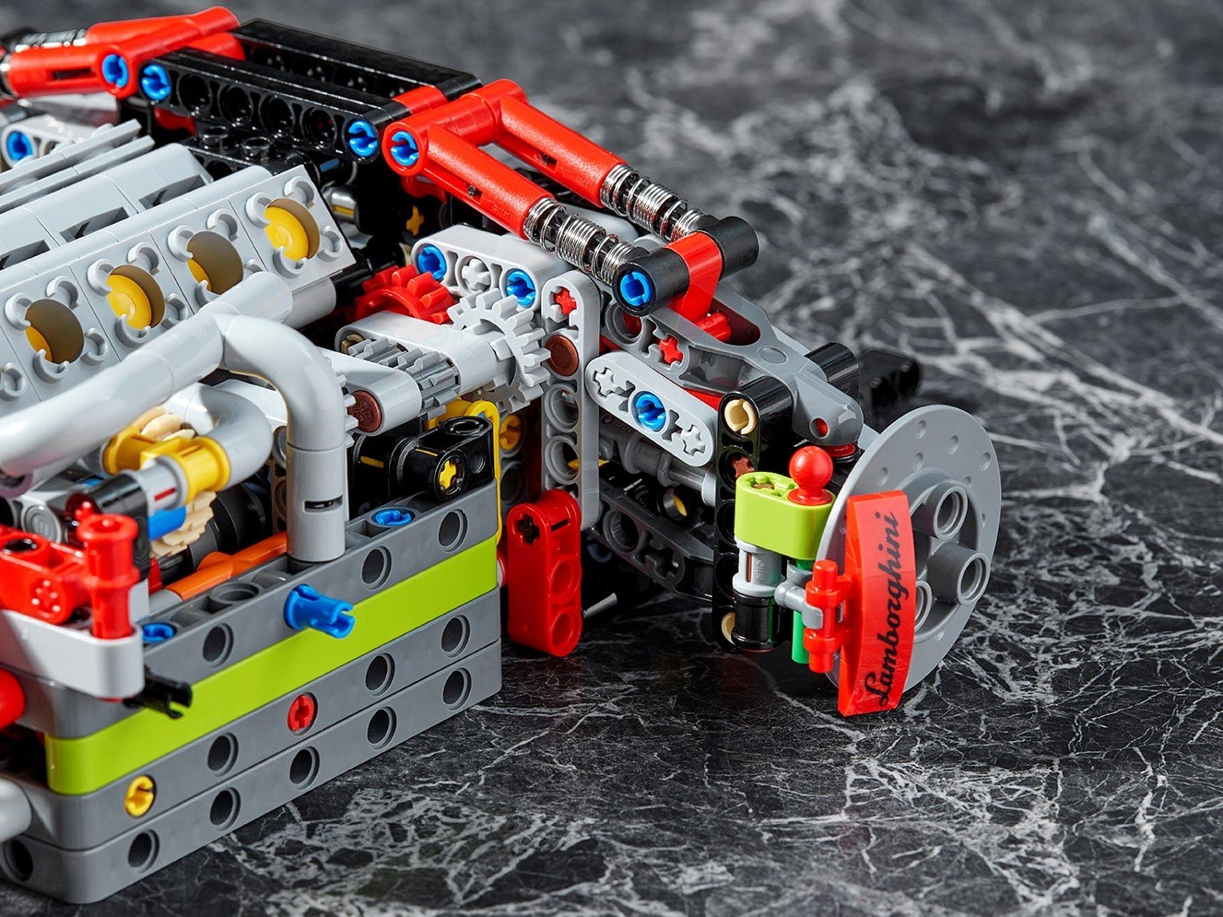LEGO Technic 42115 Lamborghini Sián FKP 37 Zavvi discount