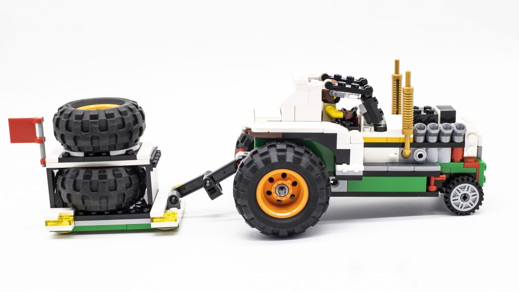 tractor side on 1024x576